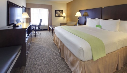 Suite familiar, varias camas, no fumadores (1 King Bed and 2 Twin Beds)