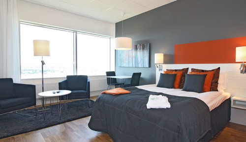 Studio Small Top Floor