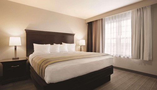 Suite, 1 cama de matrimonio grande con sofá cama, no fumadores (Efficiency)