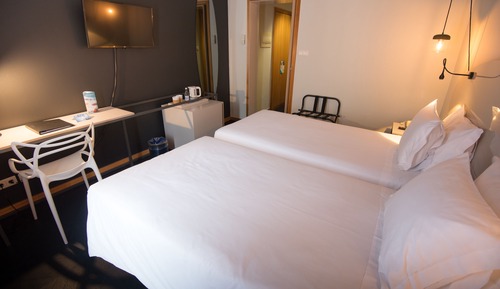 Habitación clásica con 2 camas individuales