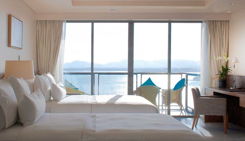 Habitación, 2 camas dobles, no fumadores, frente al mar (View)