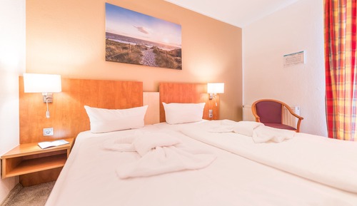 Familien Zimmer mit Terrasse & Meerblick