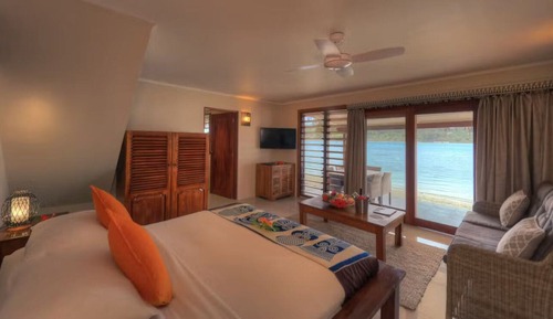 Villa, frente a la playa