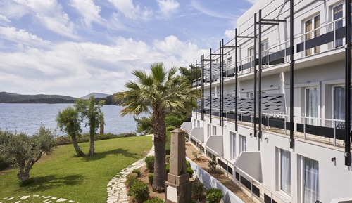 Suite sénior, vistas al mar