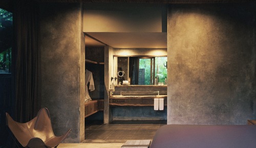 Suite (Signature Suite with Plunge Pool)