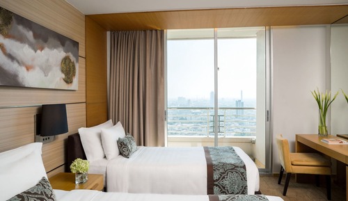 Skyline Premier King