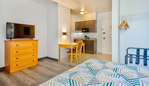 Habitación Deluxe, 1 cama de matrimonio, accesible para personas con discapacidad, no fumadores