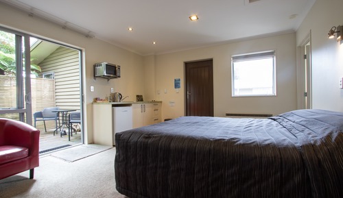 Estudio, bañera de hidromasaje