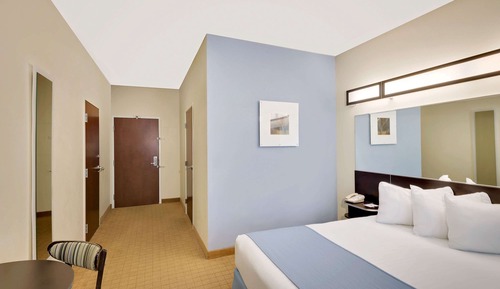 Habitación, 1 cama de matrimonio, no fumadores (Mobility/Hearing, Tub w/ Grab Bars)