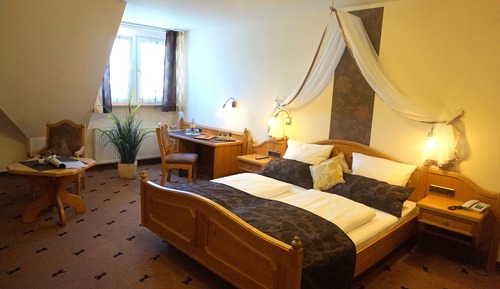 Habitación doble superior de uso individual, baño privado