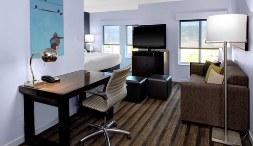 Estudio, 1 cama de matrimonio grande