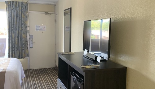 Standard Room, 2 Double Beds, Non Smoking