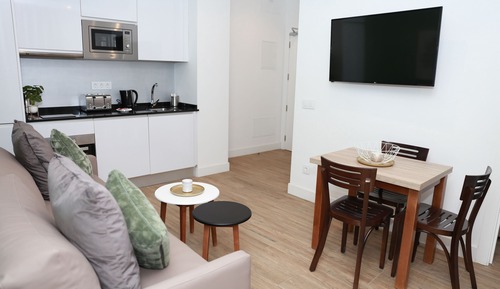 Ático, 2 habitaciones, terraza