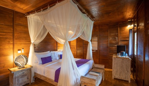 Suite Deluxe, 1 cama de matrimonio grande, no fumadores, vistas al jardín