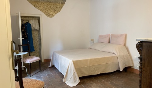 Habitación con 1 cama doble o 2 individuales