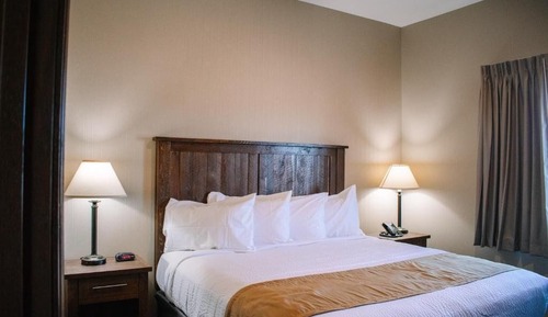 King Suite with Kitchenette