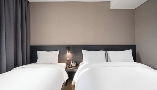 Suite, varias camas, no fumadores, vistas a la ciudad