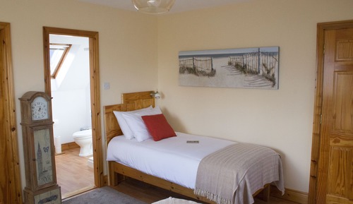 Habitación triple, vistas al mar (CARNDONAGH)