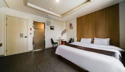 Habitación superior (King Bed)