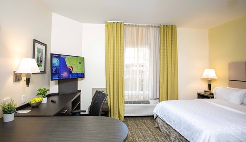 Suite estudio, 1 cama de matrimonio, accesible para personas con discapacidad (Accessible Tub)