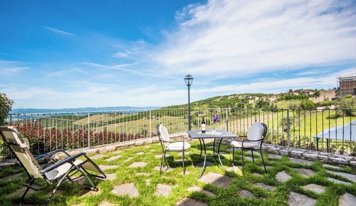 Apartamento panorámico, vistas a la colina (4)