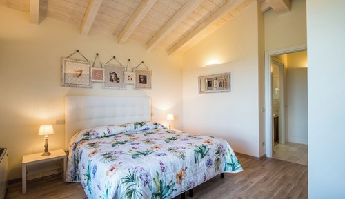 Apartamento panorámico, vistas a la colina