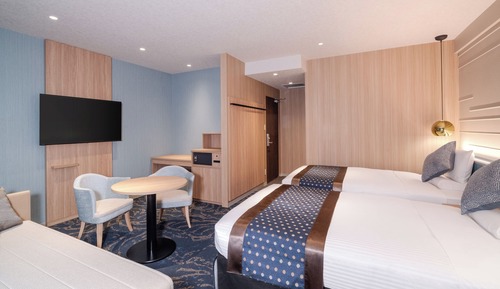 Habitación superior con 2 camas individuales, no fumadores, vistas al mar (with Private Bathroom)