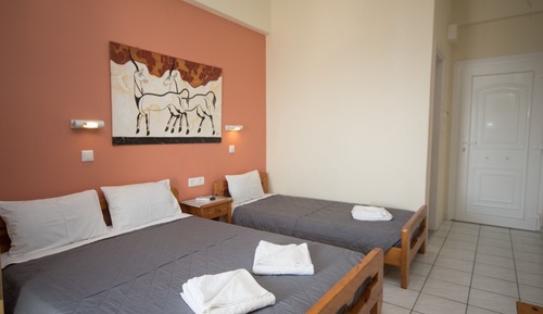 Habitación triple básica, vistas al mar