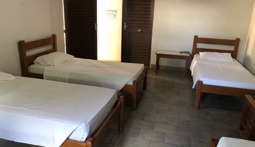 Habitación cuádruple básica