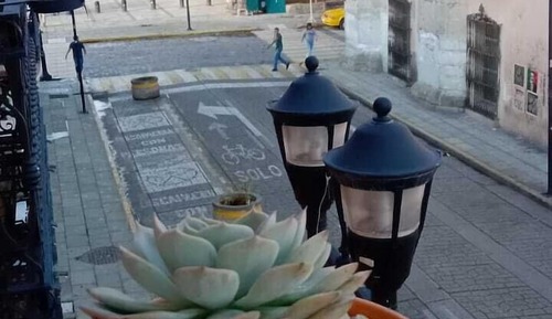 Deluxe Room, 1 King Bed, Balcony, City View