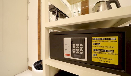 Deluxe Early Bird Hot Deal