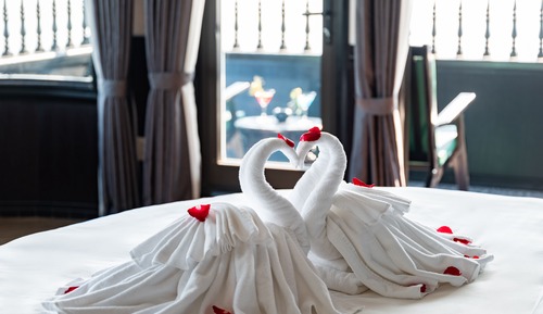 Habitación Royal, balcón (Rita Suite, Jacuzzi, 2D1N, 3D2N)