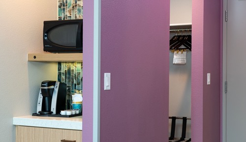 Habitación estándar, 1 cama de matrimonio grande, bañera (Mobility & Hearing)