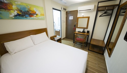 Habitación Deluxe doble, sin ventanas