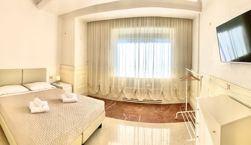 Habitación económica, baño privado (External)