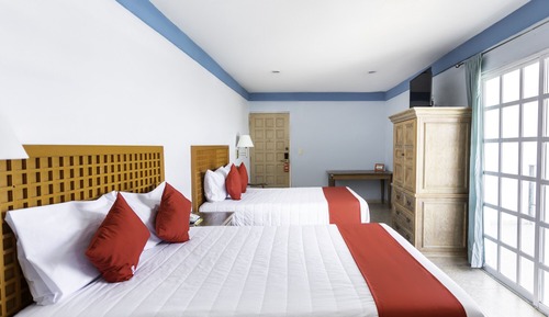 Twin Room, 2 Double Beds