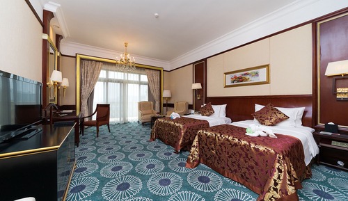 Habitación Deluxe con 2 camas individuales, vistas al jardín