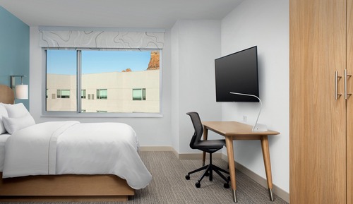 Habitación, 1 cama de matrimonio grande, accesible en silla de ruedas, no fumadores (With Tub)