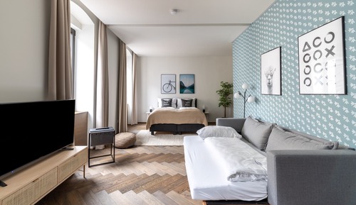 Suite M with sofa bed