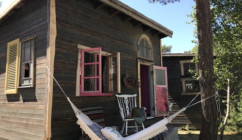 Cabaña básica, baño compartido