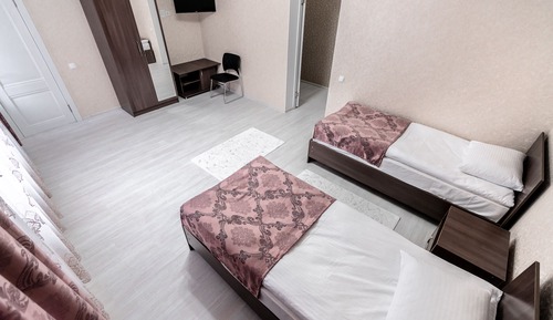 Habitación Confort con 2 camas individuales