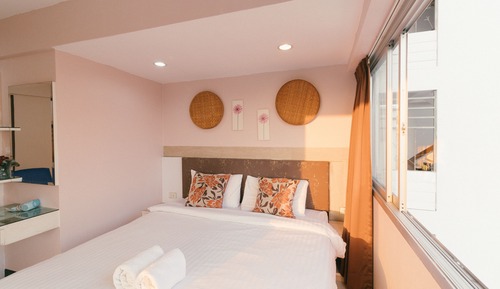 Exclusive 2 Bedroom Apartment for 6 Pax (42A)