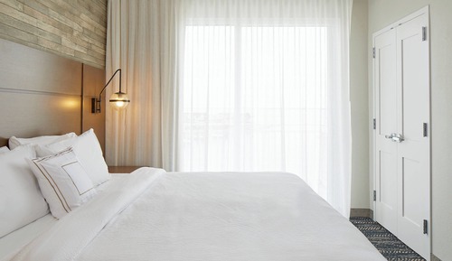 Suite, 1 habitación, no fumadores (Mobility Accessible, Roll-in Shower)