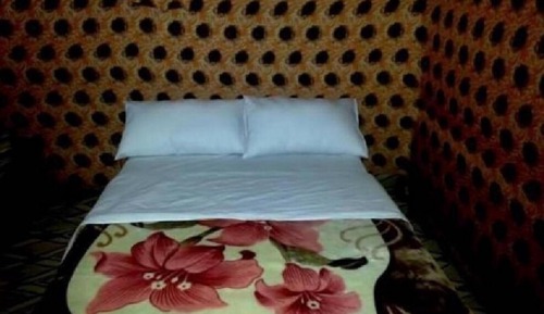 Deluxe Tent, Private Bathroom (3 Pax)