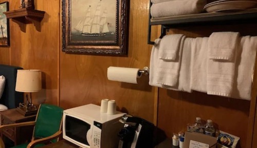 Cabin 11- Pet Friendly