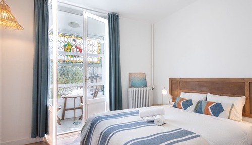 Habitación doble, baño compartido (4)