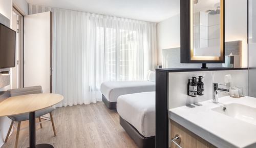 Habitación (2 Connected Rooms)