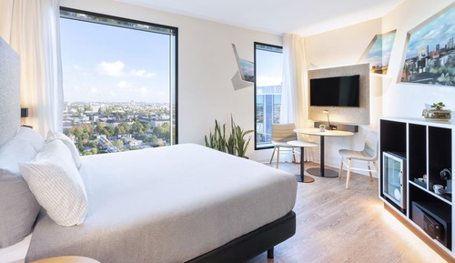 Loft (The Loft Sky View)