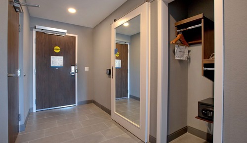 Habitación, 1 cama de matrimonio grande, accesible para personas con discapacidad (Hearing)