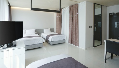 Premier Family Suite